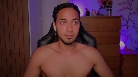 Snapshot of latin_luxury_i chatting on August 2026 11:52:02 PM Free OF online show from August 2026 11:52:02 PM