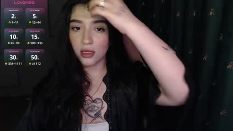 Snapshot of latina_mia chatting on March 2026 11:55:02 PM miiiiiiaaaa online show from March 2026 11:55:02 PM