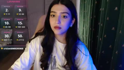 Snapshot of latina_mia chatting on May 2026 11:51:01 AM miiiiiiaaaa online show from May 2026 11:51:01 AM