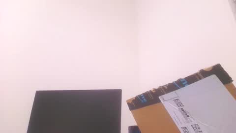 Snapshot of latinabeautycollection chatting on May 2026 01:47:01 AM Latinabeautycollection online show from May 2026 01:47:01 AM