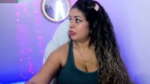 Snapshot of latinamav22 chatting on June 2026 10:45:02 PM latinamav22 online show from June 2026 10:45:02 PM