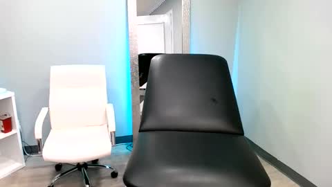 latinasdoubletroble online show from January 2026 06:56:02 PM