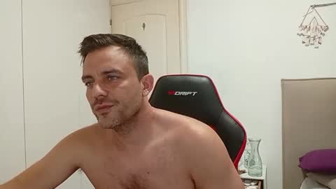 LatinBlueBoy online show from September 2025 05:46:02 PM