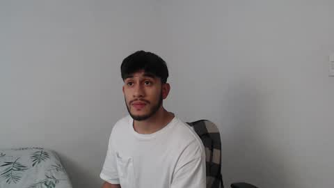 Snapshot of latinbunny7779 chatting on December 2024 10:23:01 PM camilo online show from December 2024 10:23:01 PM