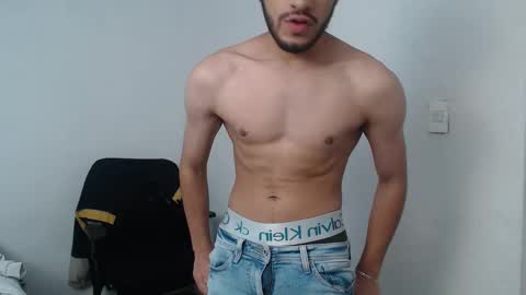 Snapshot of latinbunny7779 chatting on December 2024 10:47:02 PM camilo online show from December 2024 10:47:02 PM