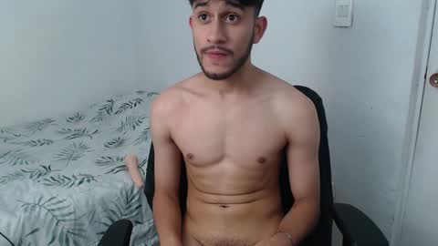 Snapshot of latinbunny7779 chatting on January 2025 02:25:01 PM camilo online show from January 2025 02:25:01 PM