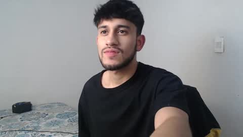 Snapshot of latinbunny7779 chatting on February 2025 07:44:02 AM camilo online show from February 2025 07:44:02 AM