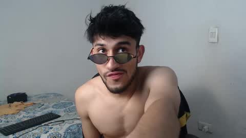 Snapshot of latinbunny7779 chatting on February 2025 10:49:02 AM camilo online show from February 2025 10:49:02 AM