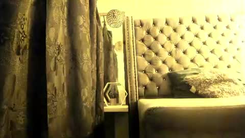 Zeus online show from August 2026 07:43:02 AM