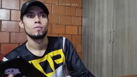 latinmansmoking online show from January 2026 06:19:01 AM