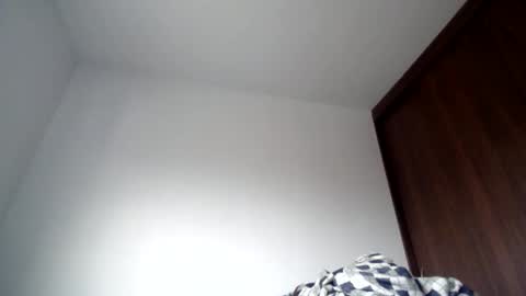 Snapshot of latinndexter chatting on April 2026 12:10:02 PM DEXTER online show from April 2026 12:10:02 PM