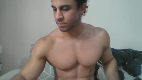 Snapshot of latino_rodri chatting on May 2026 11:40:01 AM latino_rodri online show from May 2026 11:40:01 AM