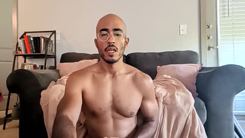 Snapshot of latinomixedbbc chatting on October 2025 06:03:02 PM latinomixedbbc online show from October 2025 06:03:02 PM