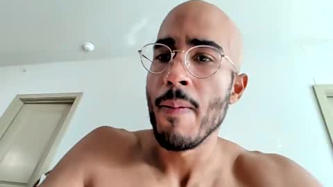 Snapshot of latinomixedbbc chatting on October 2025 02:53:01 PM latinomixedbbc online show from October 2025 02:53:01 PM