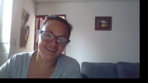 Laura online show from March 2026 06:25:01 PM