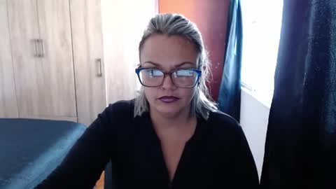 Laura online show from July 2026 03:21:02 PM