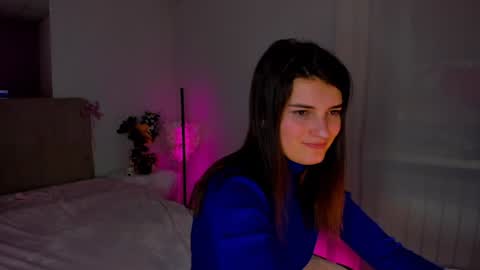 Laura online show from January 2025 12:09:02 PM