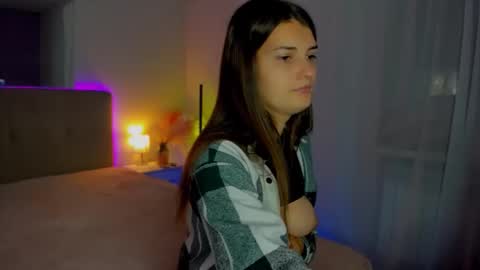 Laura online show from September 2025 06:06:02 AM