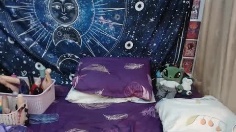  Wen  online show from February 2025 08:25:01 PM