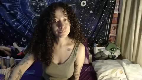  Wen  online show from February 2025 01:04:01 AM