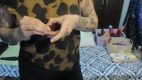 Snapshot of laura_anal_ chatting on February 2026 07:10:01 PM Wen online show from February 2026 07:10:01 PM