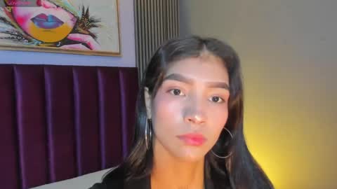 Snapshot of laura_aristizabal_19 chatting on May 2026 12:01:01 PM Laura online show from May 2026 12:01:01 PM