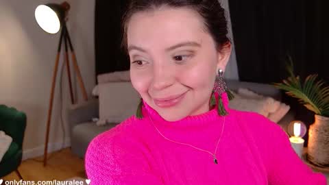 Laura Lee. online show from September 2025 02:57:01 AM