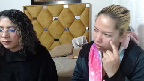 Snapshot of laura_marlyn chatting on February 2026 01:30:02 PM LARA online show from February 2026 01:30:02 PM