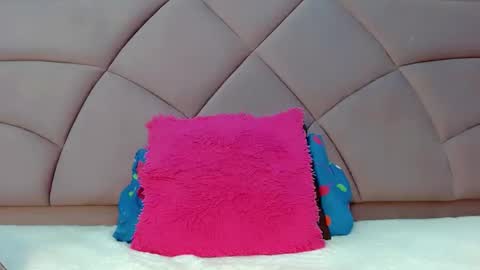 Laura online show from January 2025 11:09:02 AM