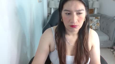 laura online show from September 2025 03:28:02 AM