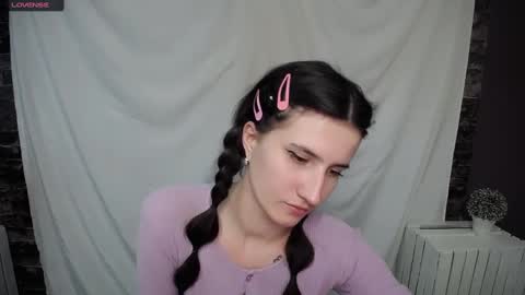 Laura online show from February 2025 02:24:02 PM