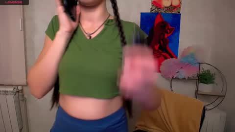 Laura online show from November 2025 08:57:01 AM