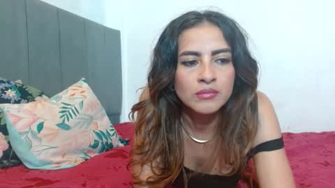 Laura online show from October 2025 09:12:02 PM