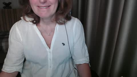 Snapshot of lauraoven1 chatting on March 2025 07:47:02 AM Lauraoven1 online show from March 2025 07:47:02 AM