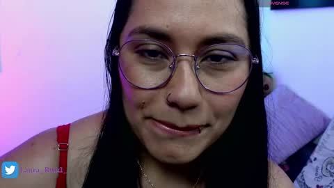 Snapshot of lauraruiz1 chatting on September 2025 12:33:01 AM Aleja online show from September 2025 12:33:01 AM