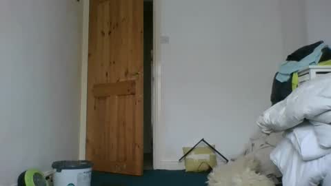 lauratedomm online show from March 2026 11:36:01 AM