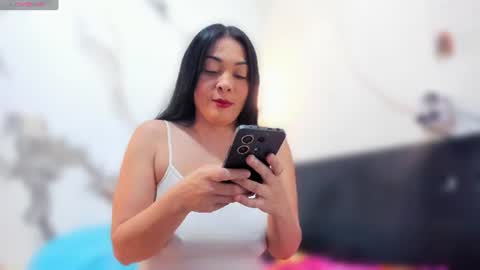 Snapshot of laurax_hot chatting on June 2026 04:33:01 AM laurax_hot online show from June 2026 04:33:01 AM