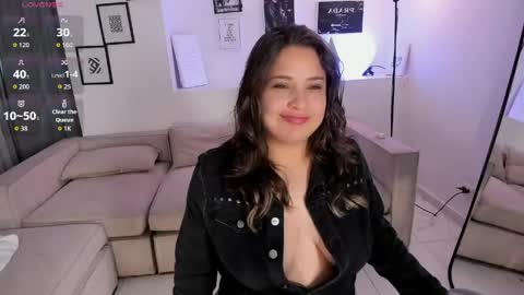 Snapshot of laureen_se chatting on June 2026 05:25:01 AM laureen_se online show from June 2026 05:25:01 AM