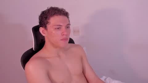 Laureent online show from March 2026 07:08:02 AM