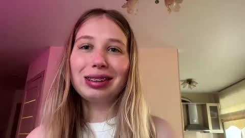 Chrissy online show from April 2026 12:29:02 PM