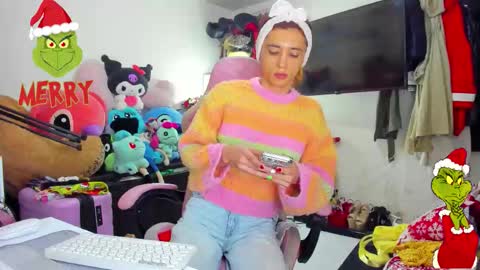 SF online show from December 2025 05:39:02 PM