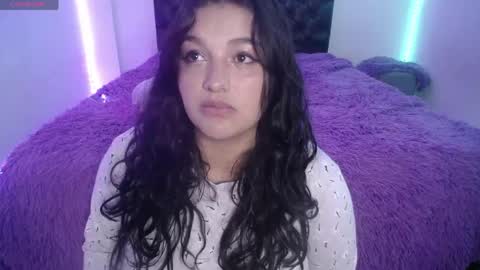 laurenkenner28_ online show from April 2026 06:23:01 PM