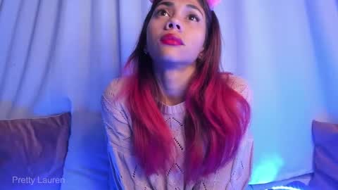 Lauren online show from October 2025 04:03:02 AM