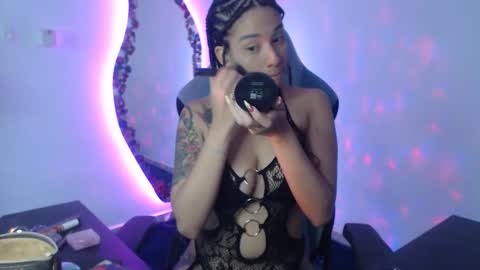 Lauren online show from February 2026 04:57:02 PM