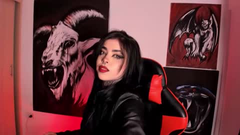  LAUREN INDEPENDENT MODEL HELP ME REACH 100 LIKES PLS  online show from December 2025 02:30:01 AM