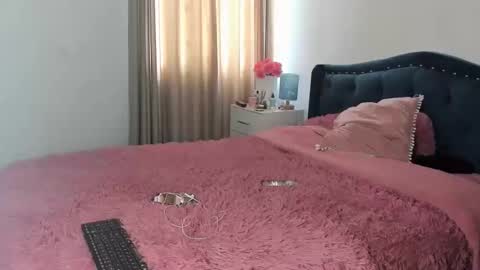 Snapshot of laurent_jones chatting on September 2025 01:55:02 PM daniela angel     online show from September 2025 01:55:02 PM