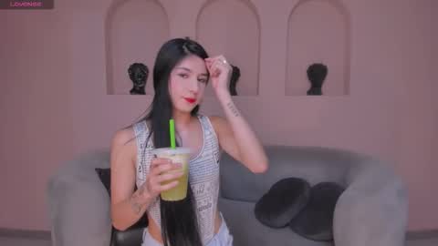 Lau  online show from September 2025 03:32:01 AM