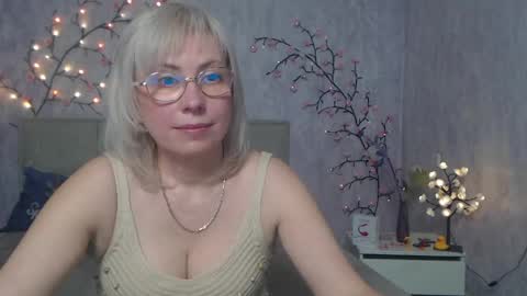 Snapshot of laurenwishy chatting on May 2026 11:59:02 AM Lauren online show from May 2026 11:59:02 AM