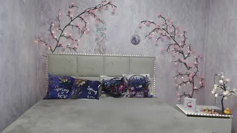 Snapshot of laurenwishy chatting on May 2026 05:37:02 AM Lauren online show from May 2026 05:37:02 AM