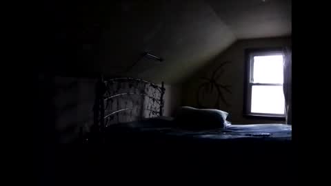 Lauren online show from January 2025 09:47:02 PM